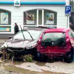 Central Europe faces more deadly flooding | REUTERS, Video Screenshot, tags: mitteleuropa schäden 3,5 milliarden - Youtube